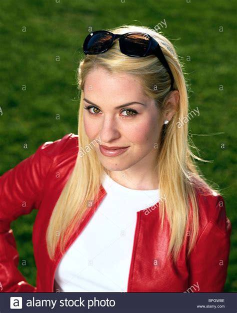 leslie grossman young